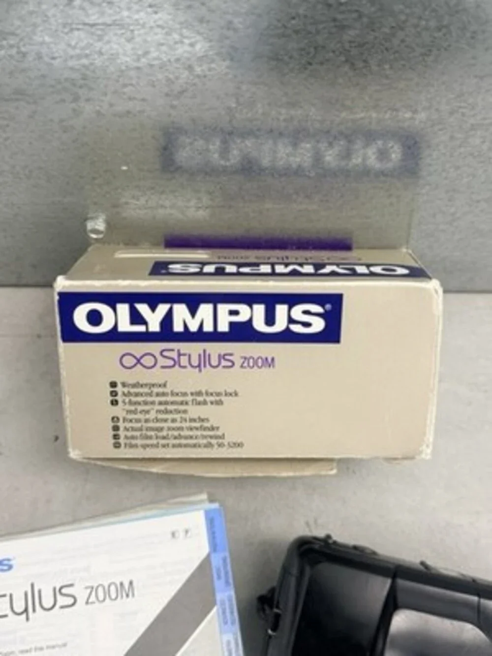 Olympus Stylus Zoom 35-70mm 35mm Film Camera Mju Point Shoot Weatherproof